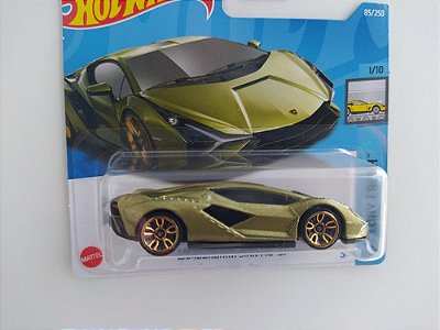 Hot Wheels Premium Pop Culture Lamborghini Huracán LP 620-2