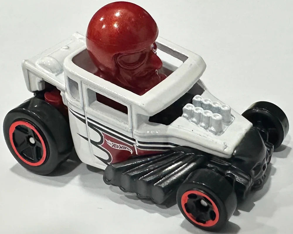 Hot Wheels 2025 Skull Shaker